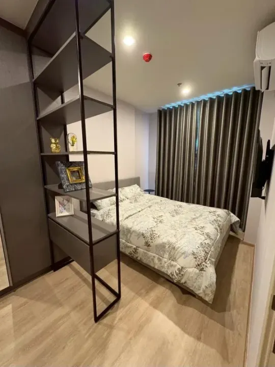 Property photos for Nue District R9