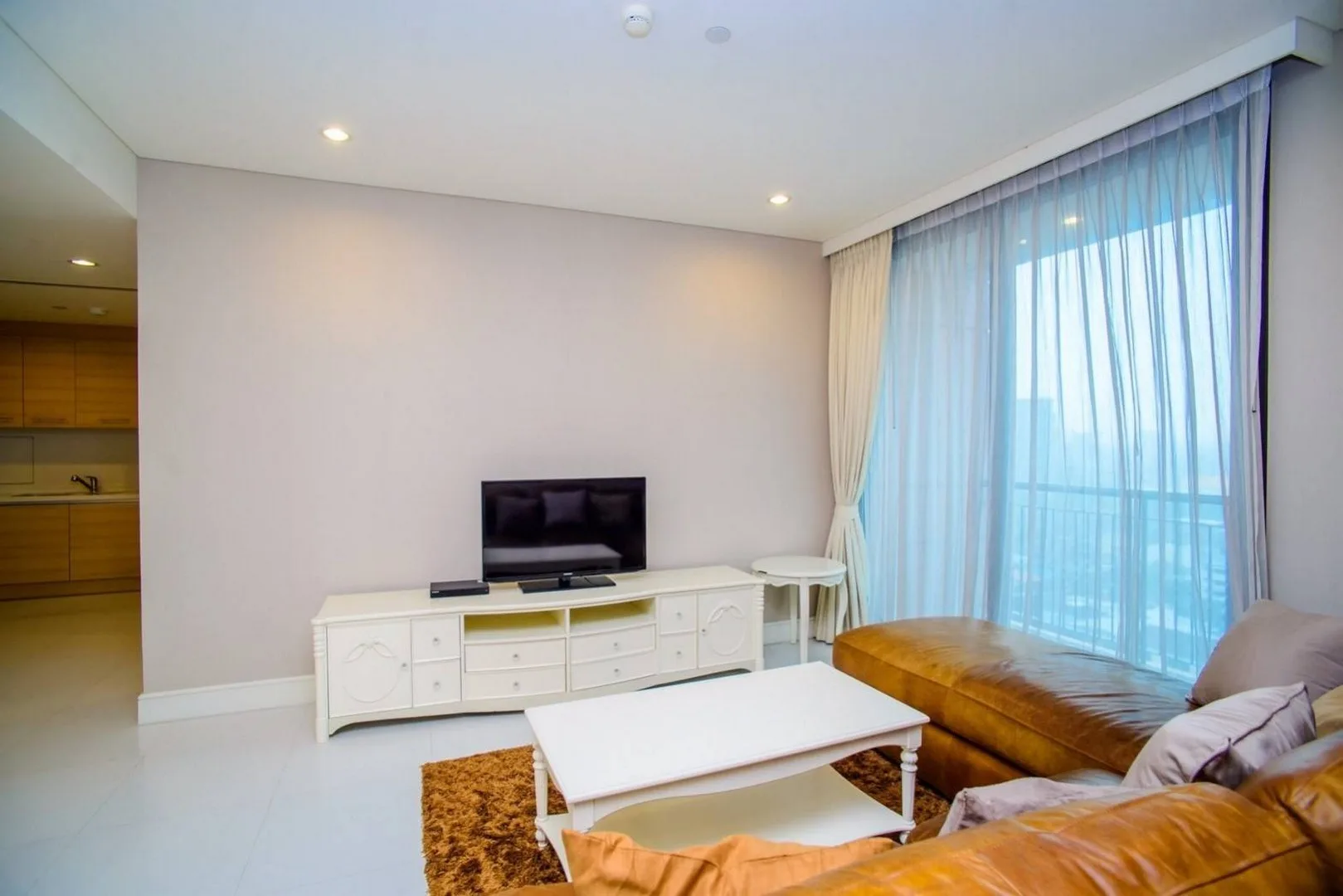 Property photos for Aguston Sukhumvit 22