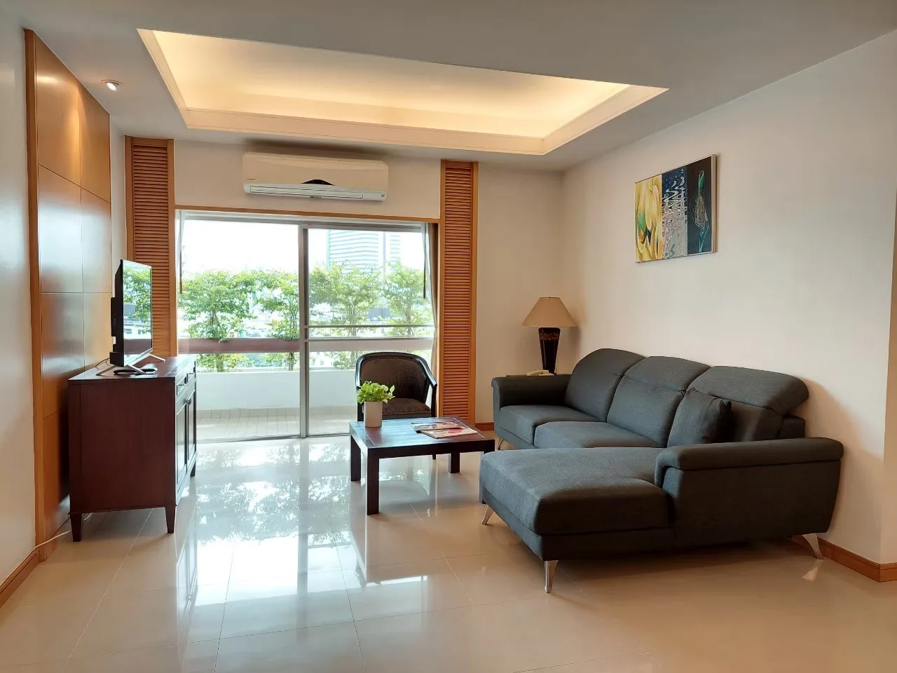 Property photos for Esmeralda Apartments