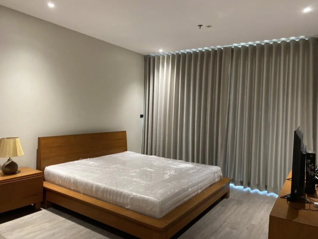 Property photos for Silom Grand Terrace