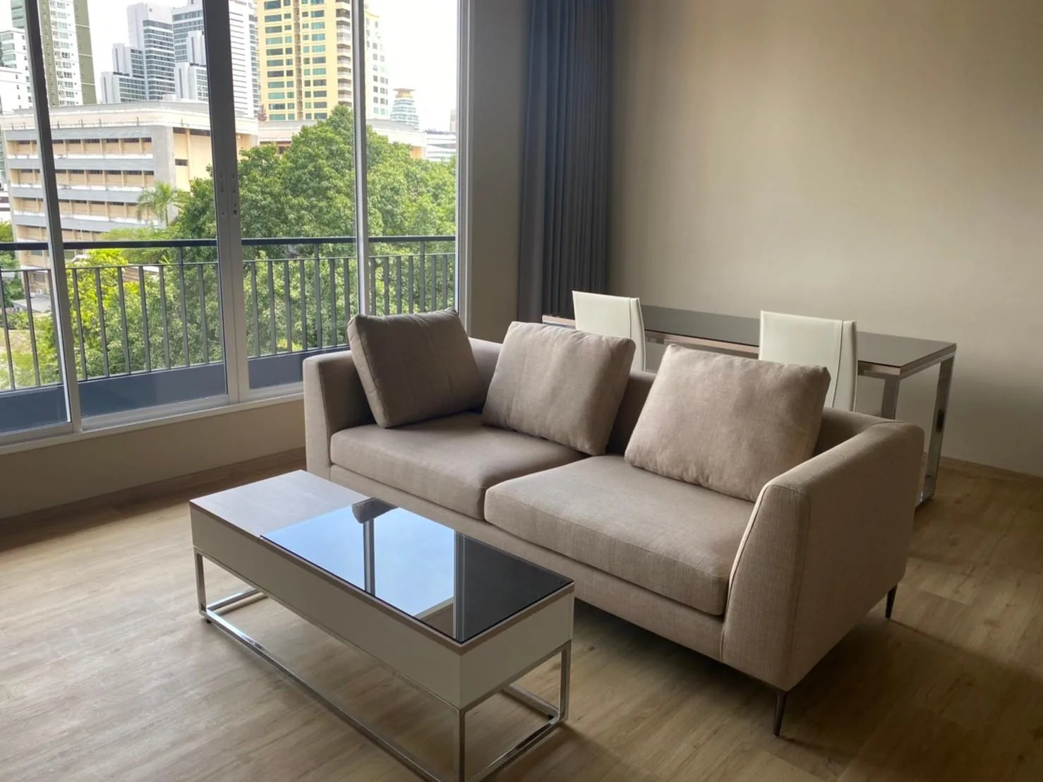 Property photos for Quartz Residence