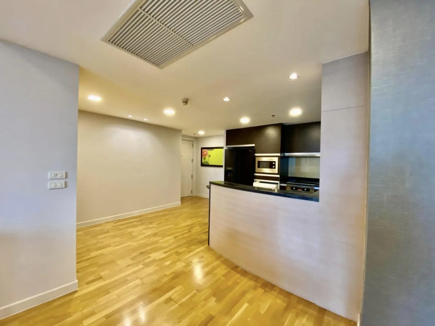 Property photos for Urbano Absolute Sathon - Taksin