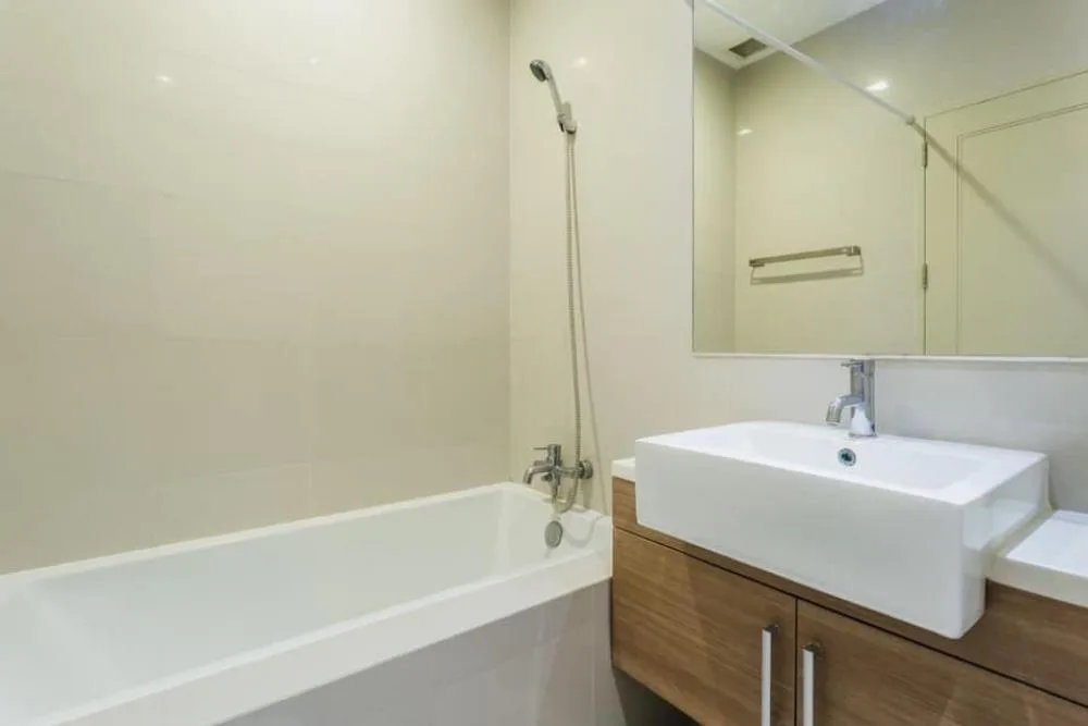 Property photos for Noble Reveal