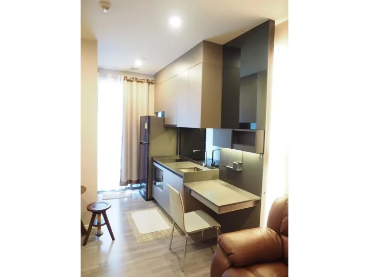 Property photos for The Room Sukhumvit 69