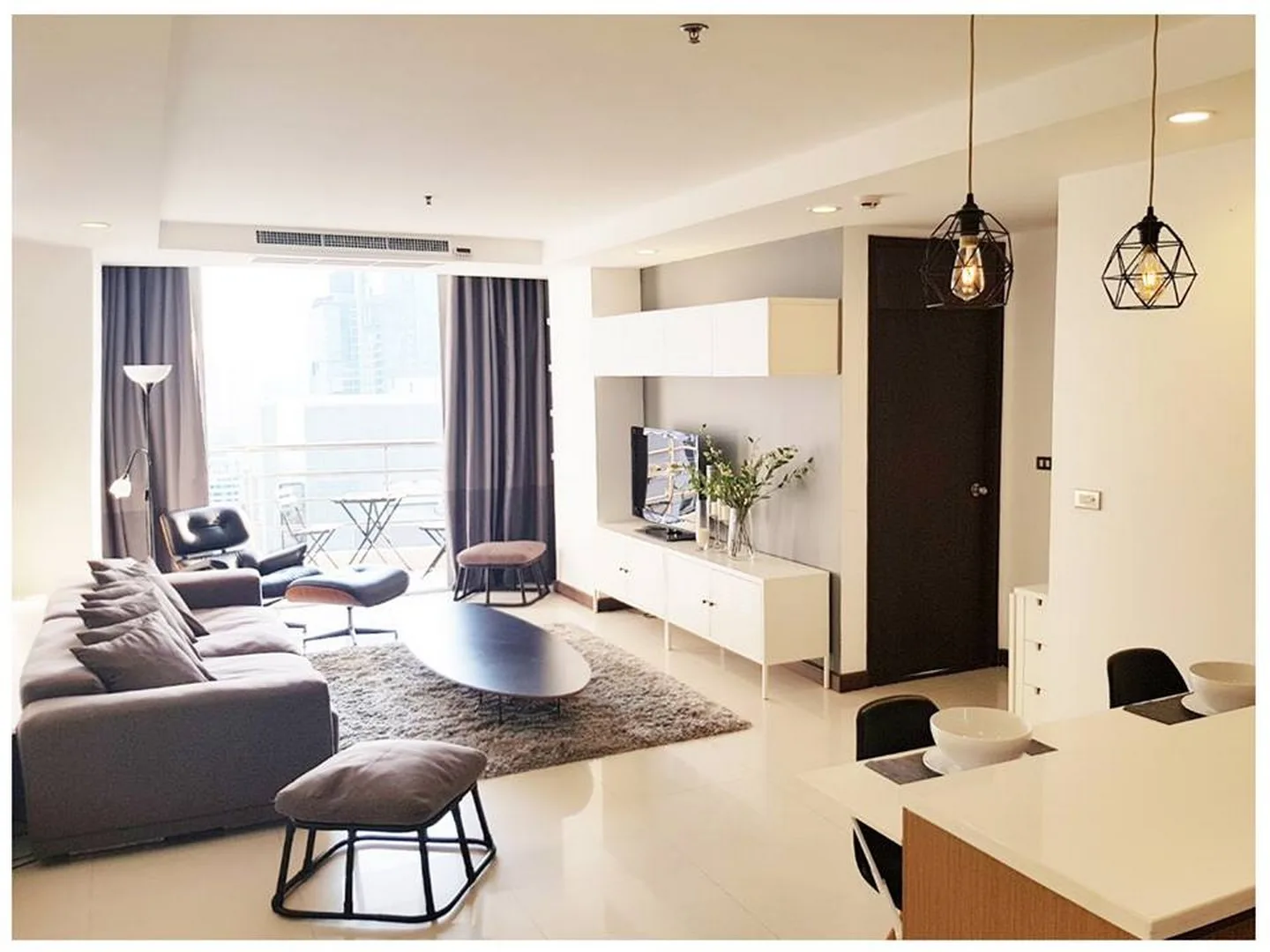 Property photos for The Rajdamri