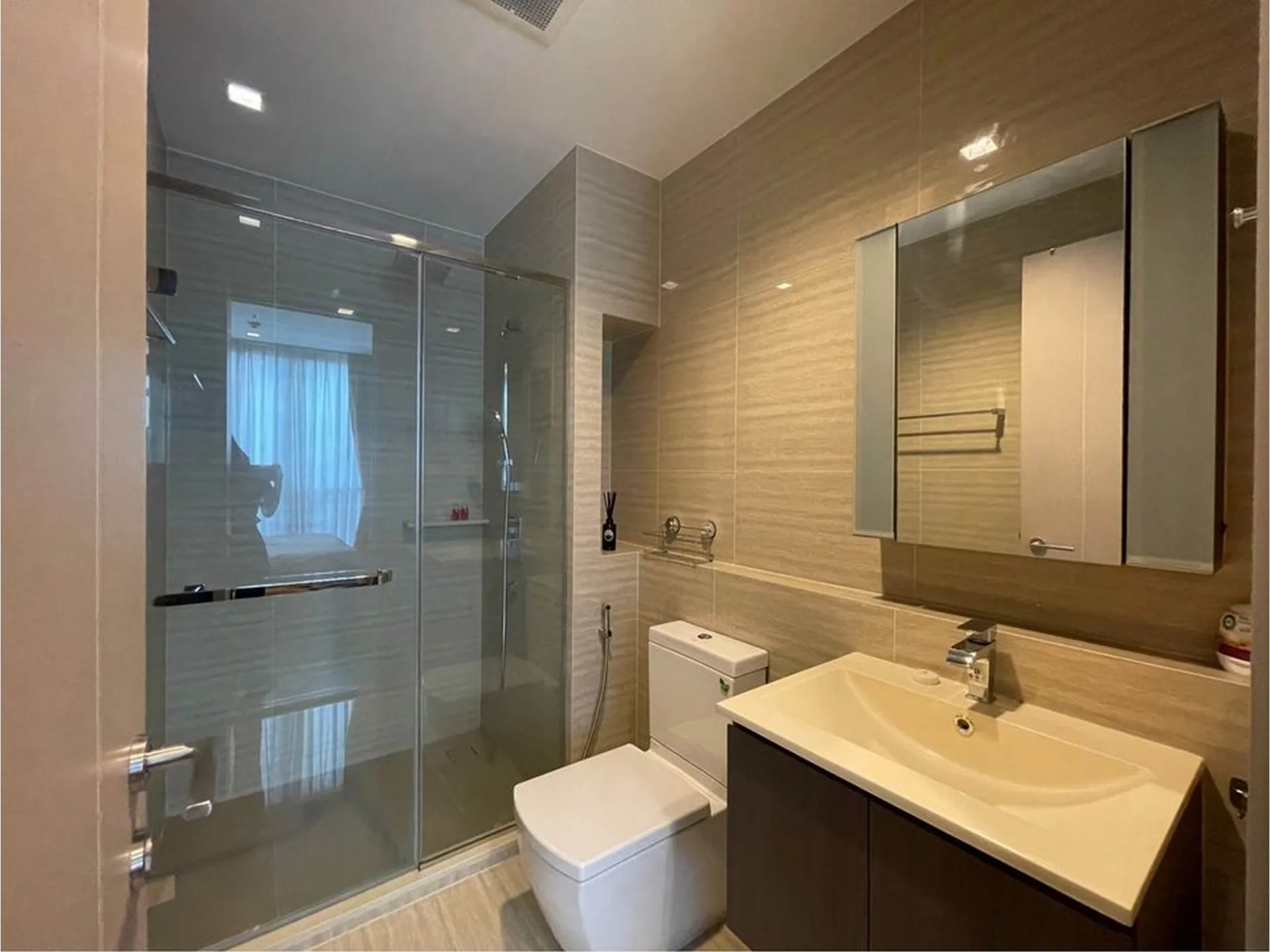 Property photos for The Line Asoke - Ratchada