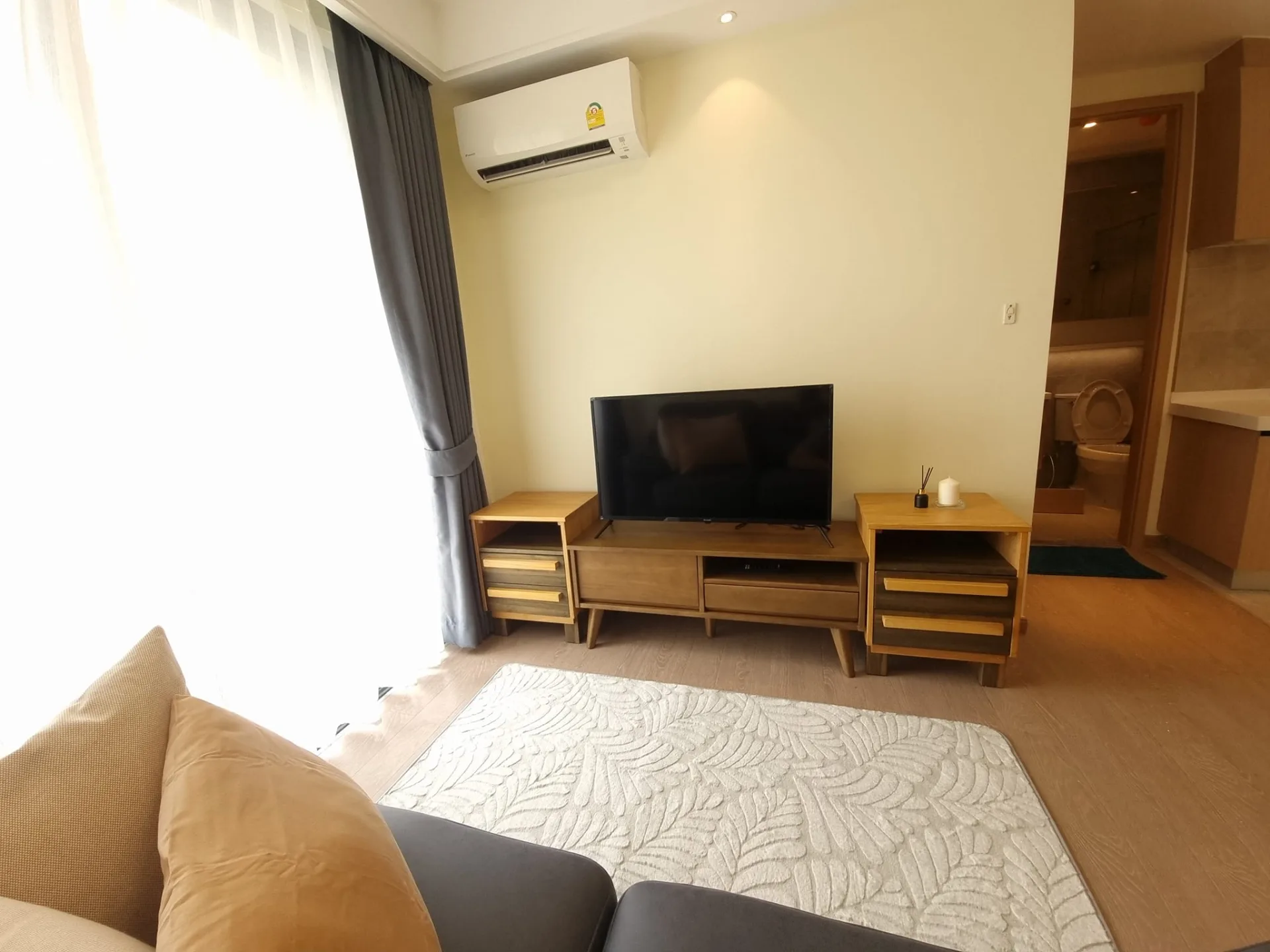 Property photos for Regal Condo Sathorn-naradhiwas