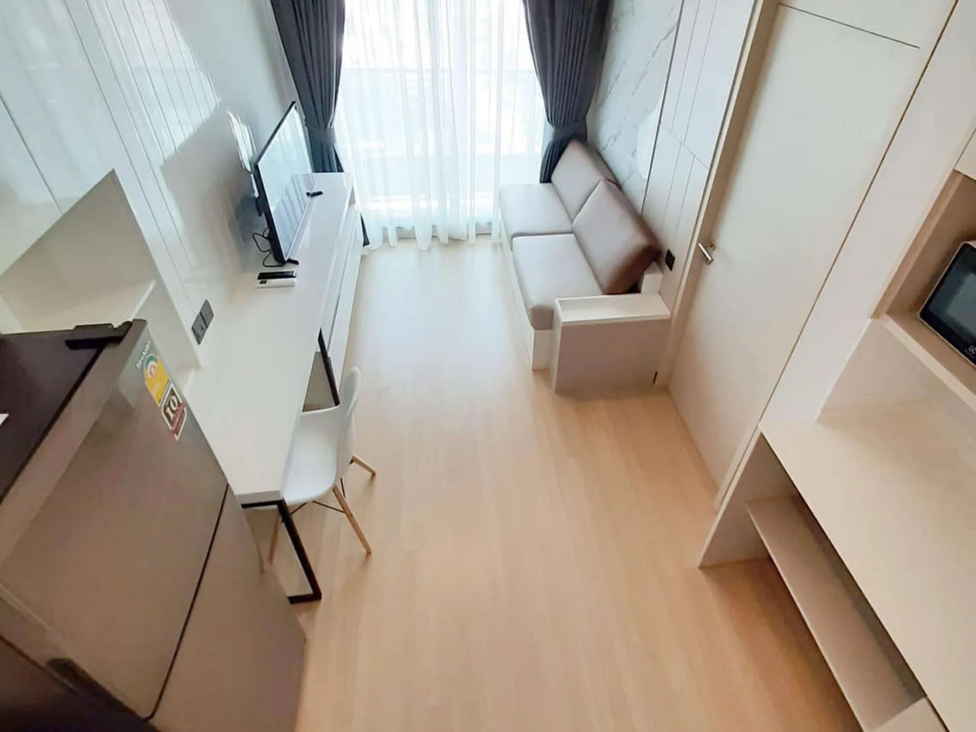 Property photos for Lumpini Suite Phetchaburi - Makkasan