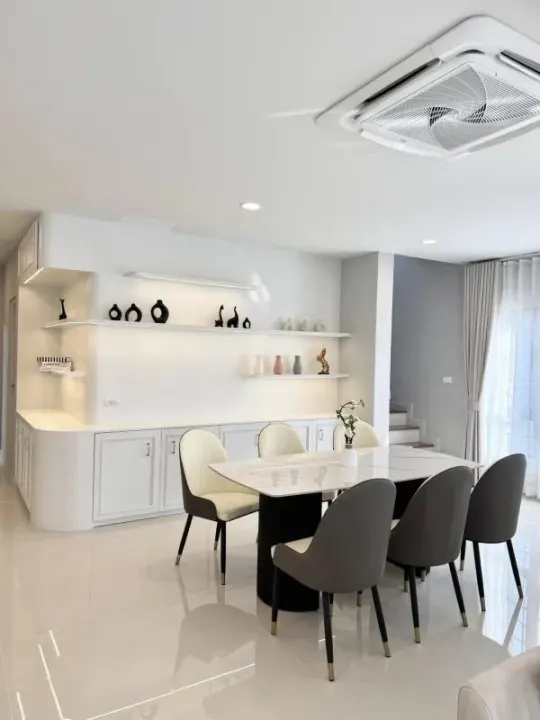 Property photos for Centro Bangna-wongwaen