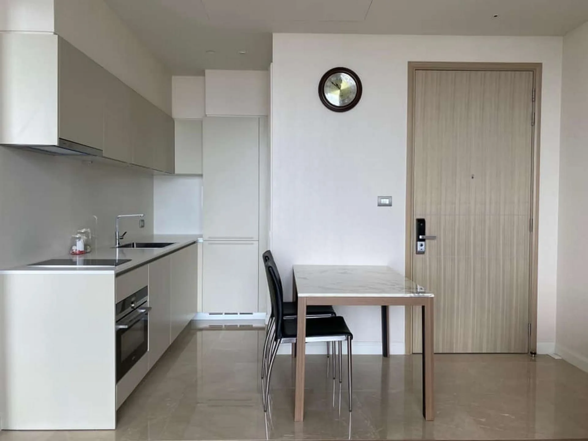 Property photos for Magnolias Waterfront Residences