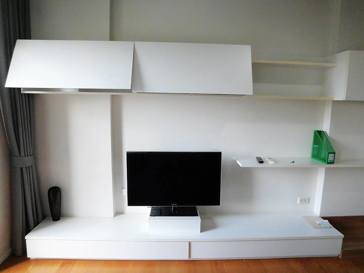 Property photos for Blocs 77