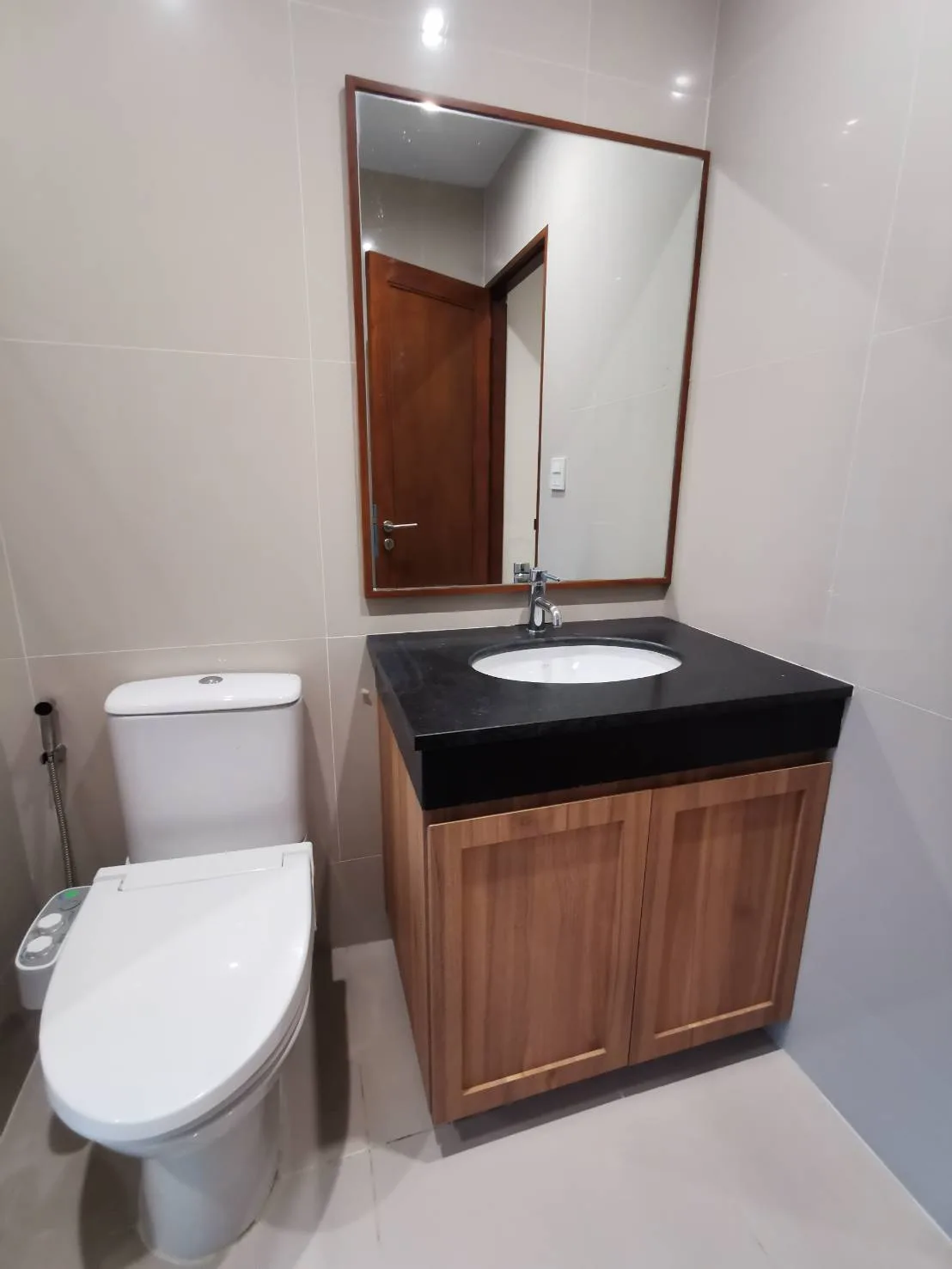Property photos for Noble Ora