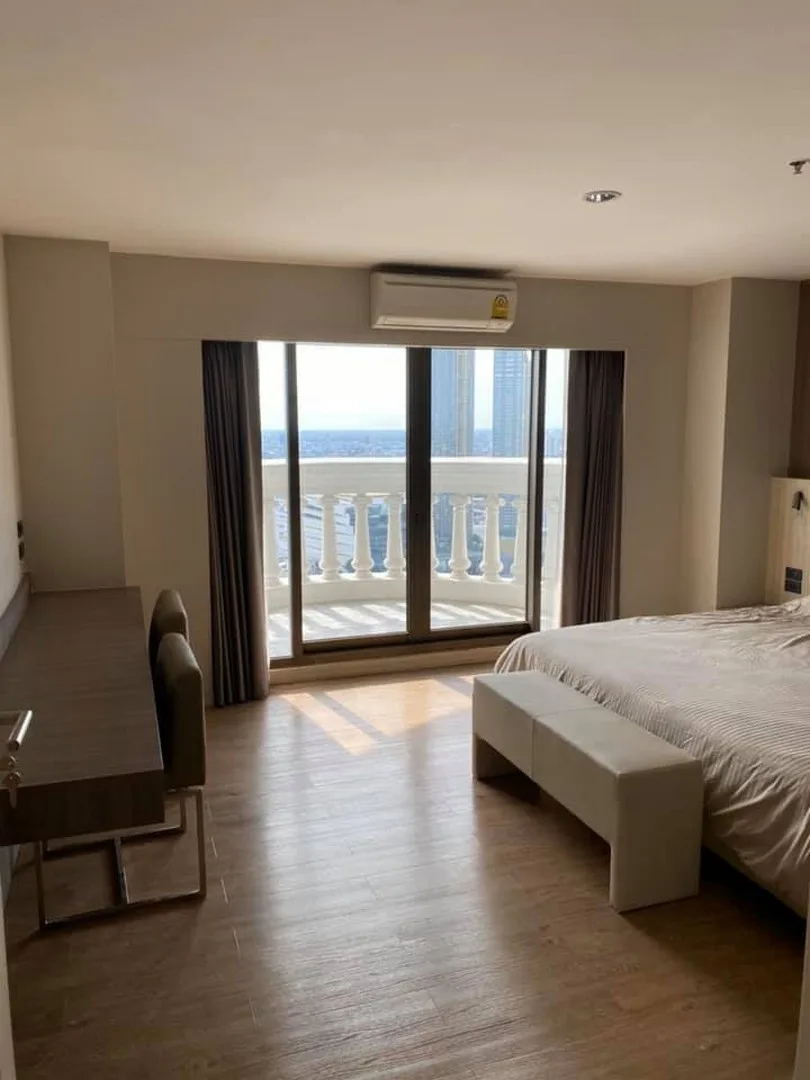 Property photos for State Tower