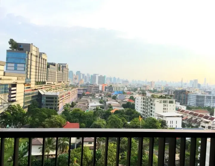 Property photos for Whizdom Avenue Ratchada - Ladprao
