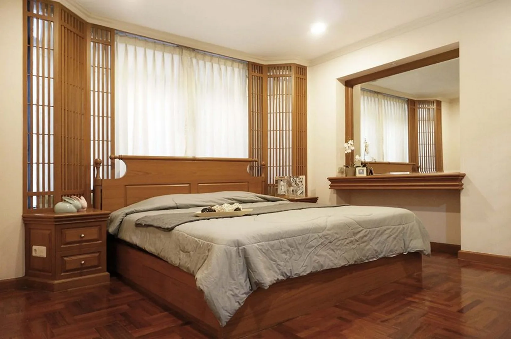 Property photos for Green Point Silom