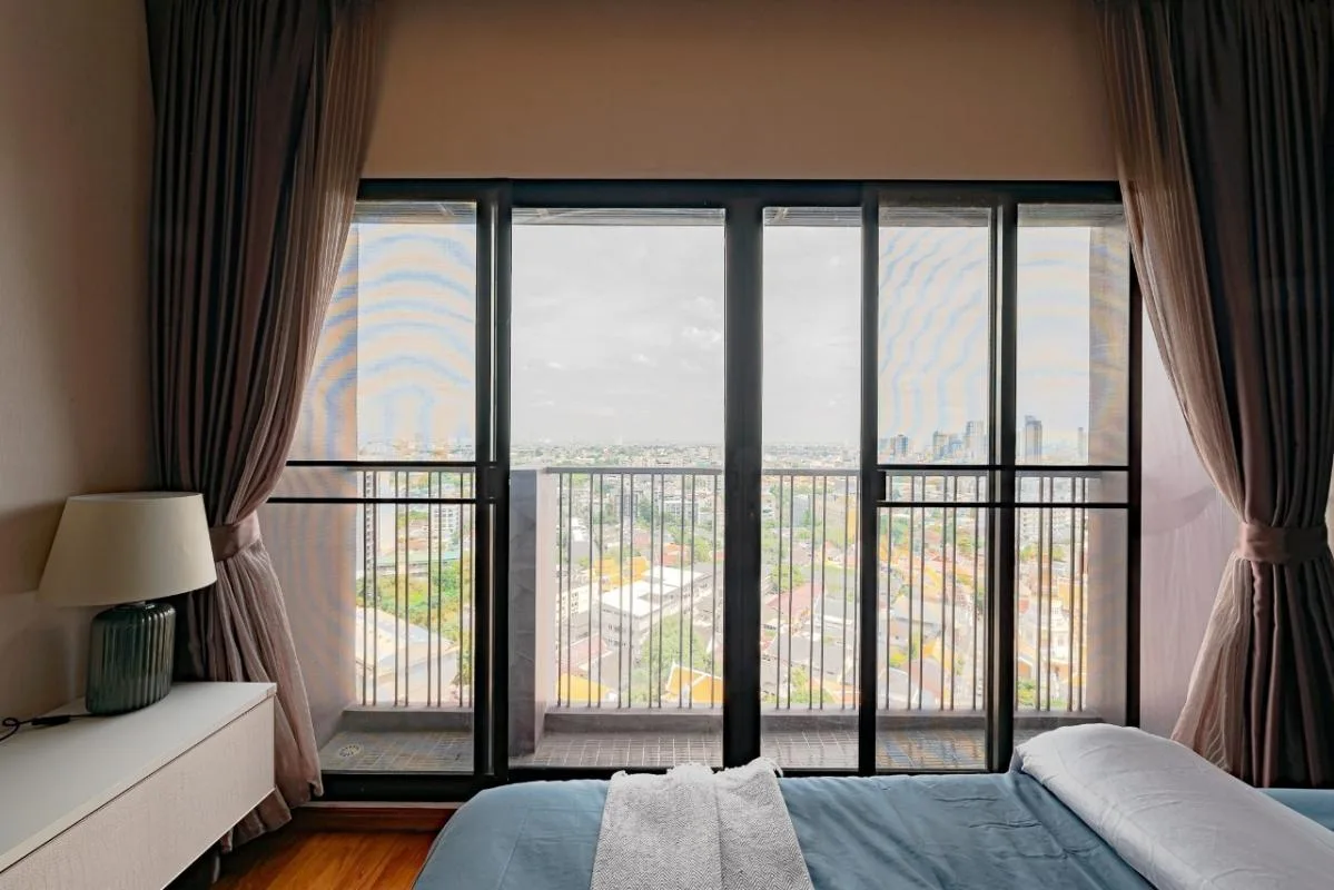 Property photos for Noble Reveal