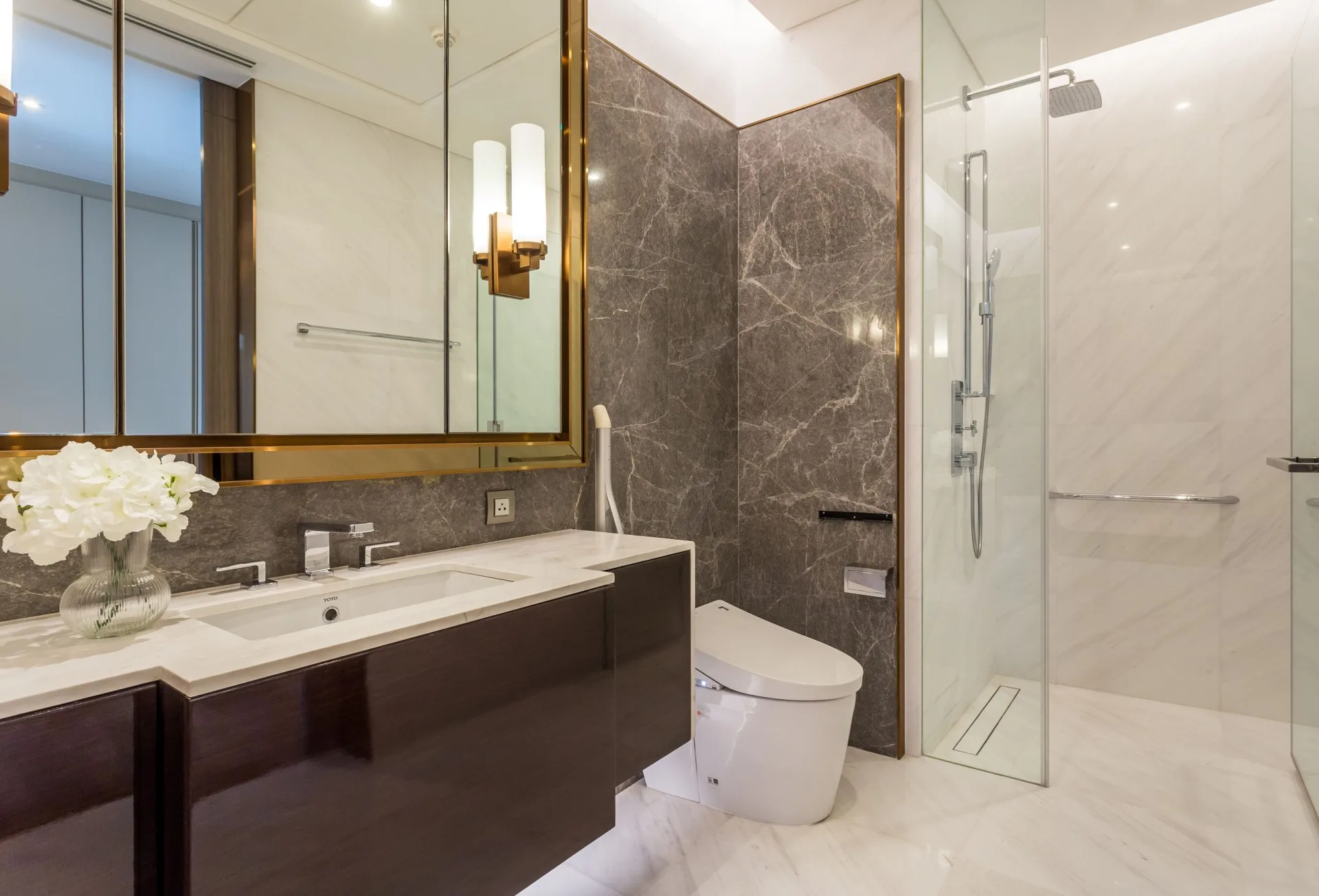 Property photos for Sindhorn Tonson