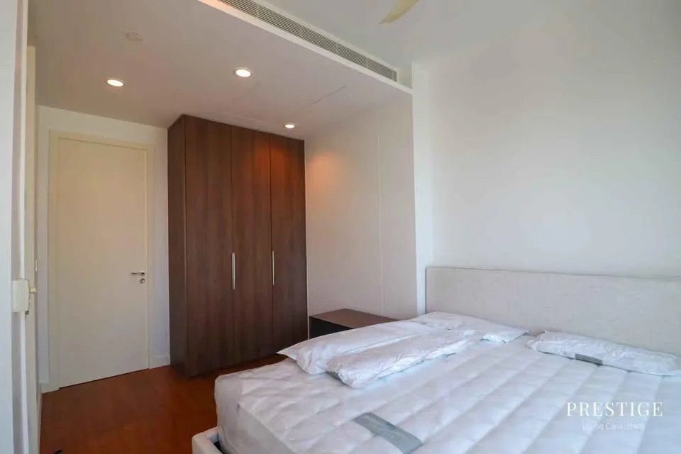 Property photos for 185 Rajadamri