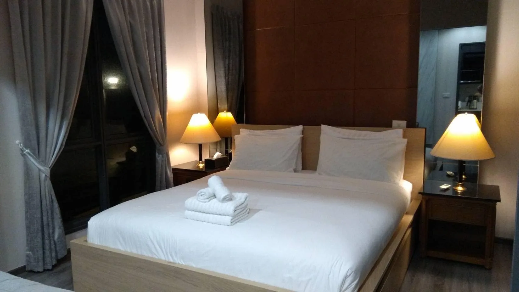 Property photos for The Rich Sathorn – Taksin