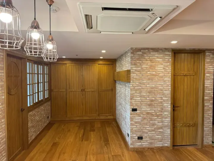 Property photos for The Legend Saladaeng