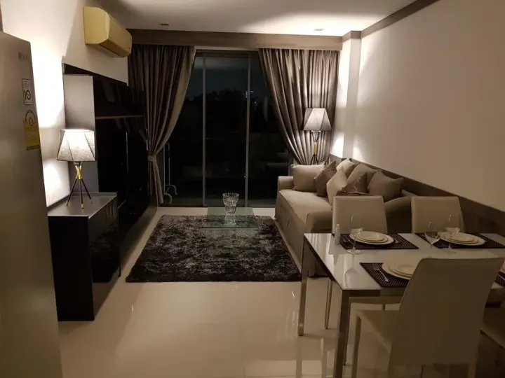 Property photos for Trapezo Sukhumvit 16
