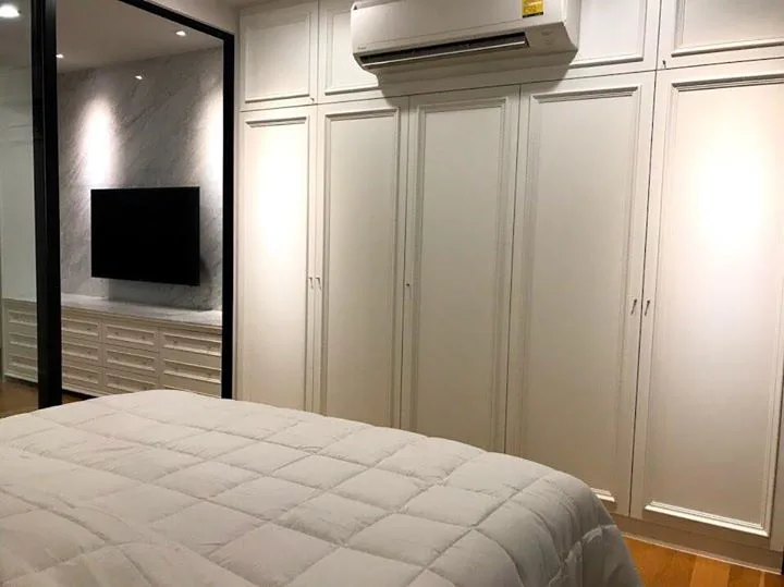 Property photos for Noble Revolve Silom