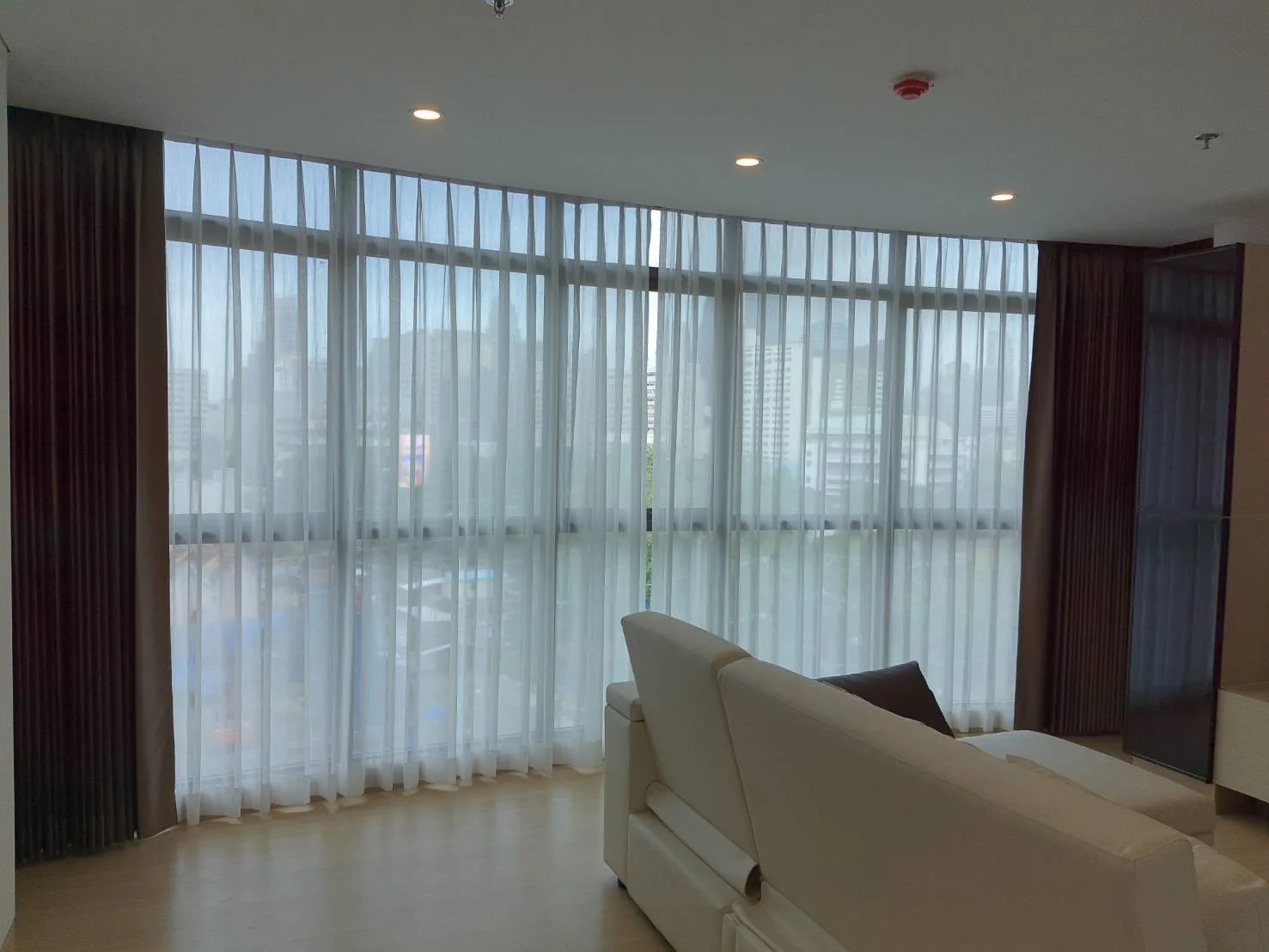 Property photos for Lumpini Suite Phetchaburi - Makkasan