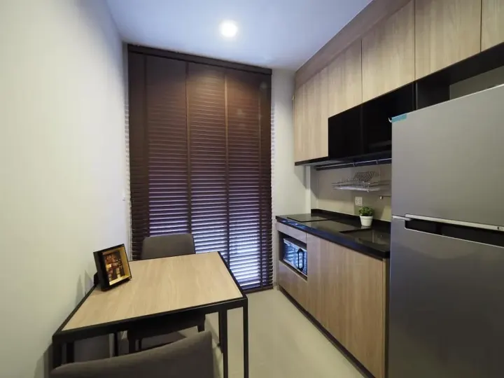 Property photos for The Line Wongsawang