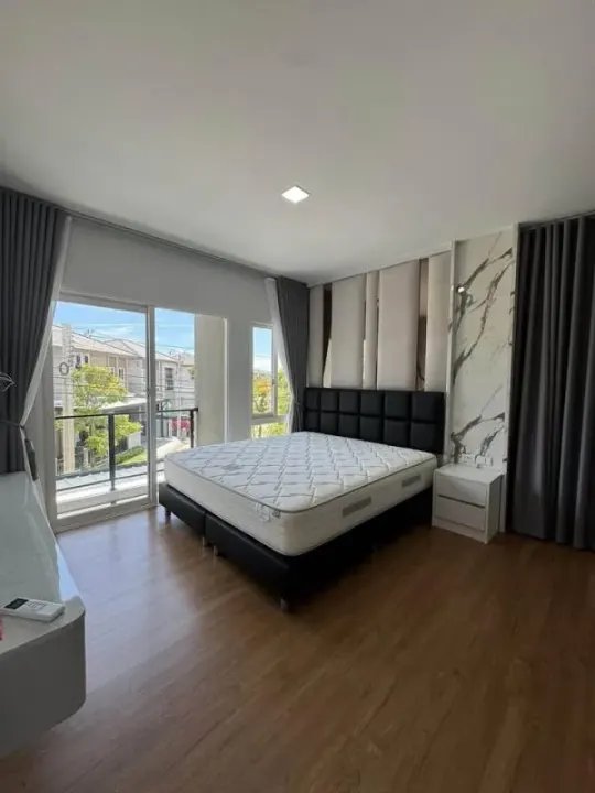 Property photos for Grande Pleno Mega Bangna