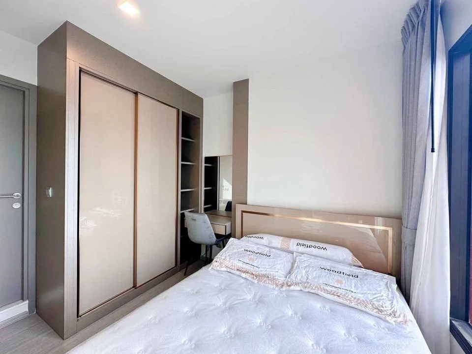 Property photos for Life Asoke Hype