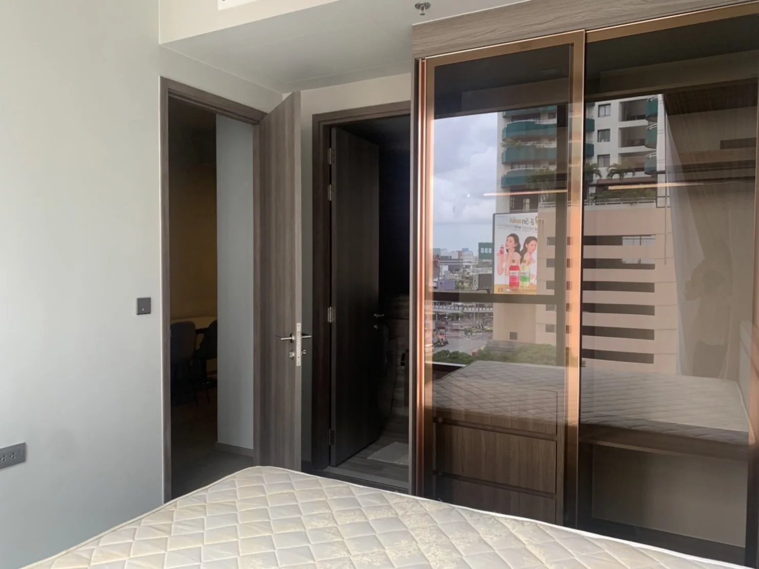 Property photos for Celes Asoke