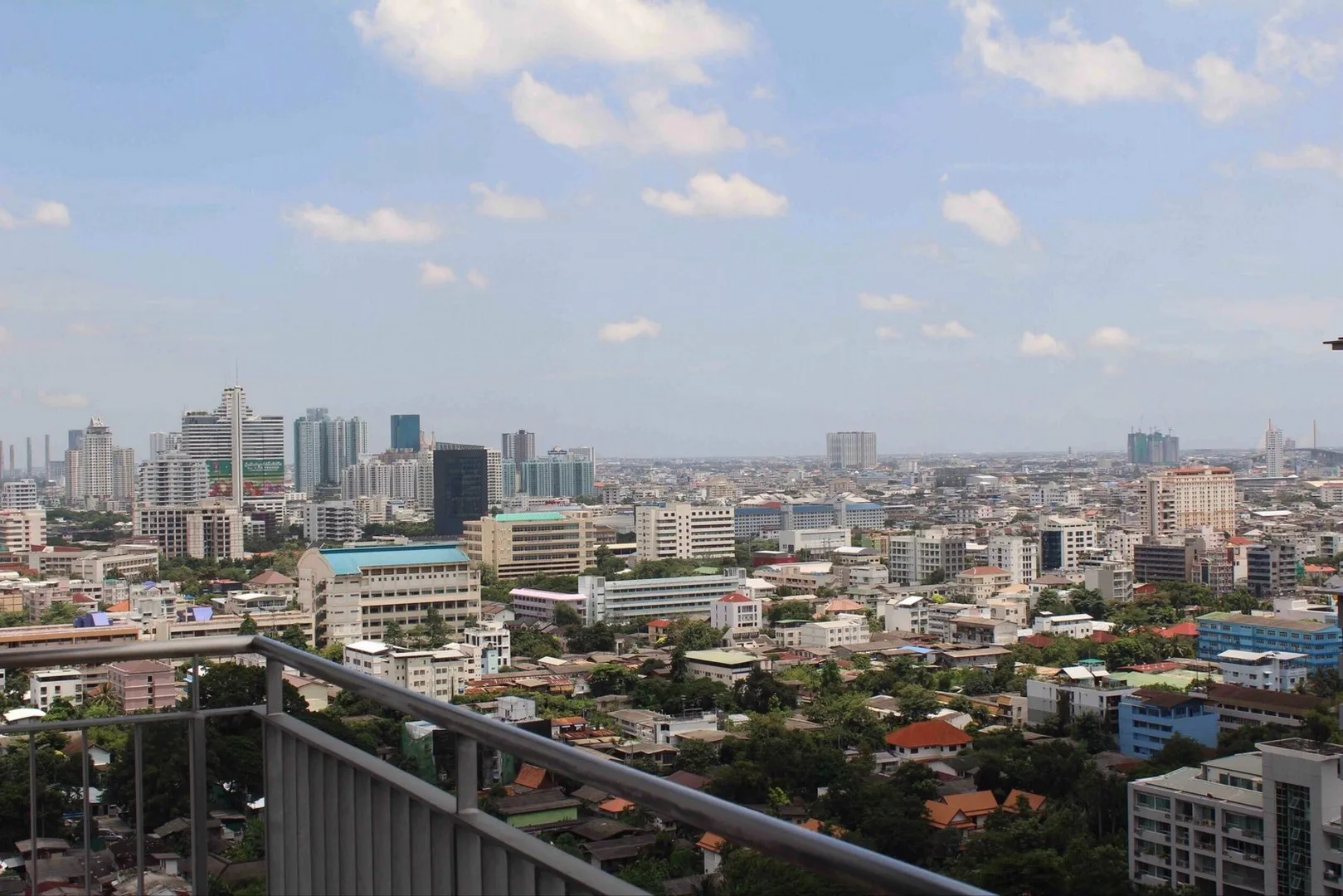 Property photos for Urbana Sathorn