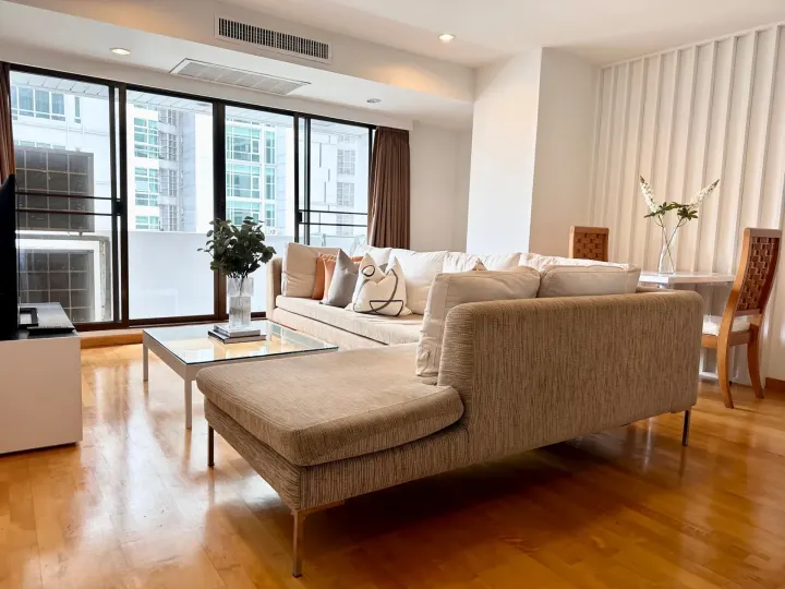 Property photos for The Royal Place 2