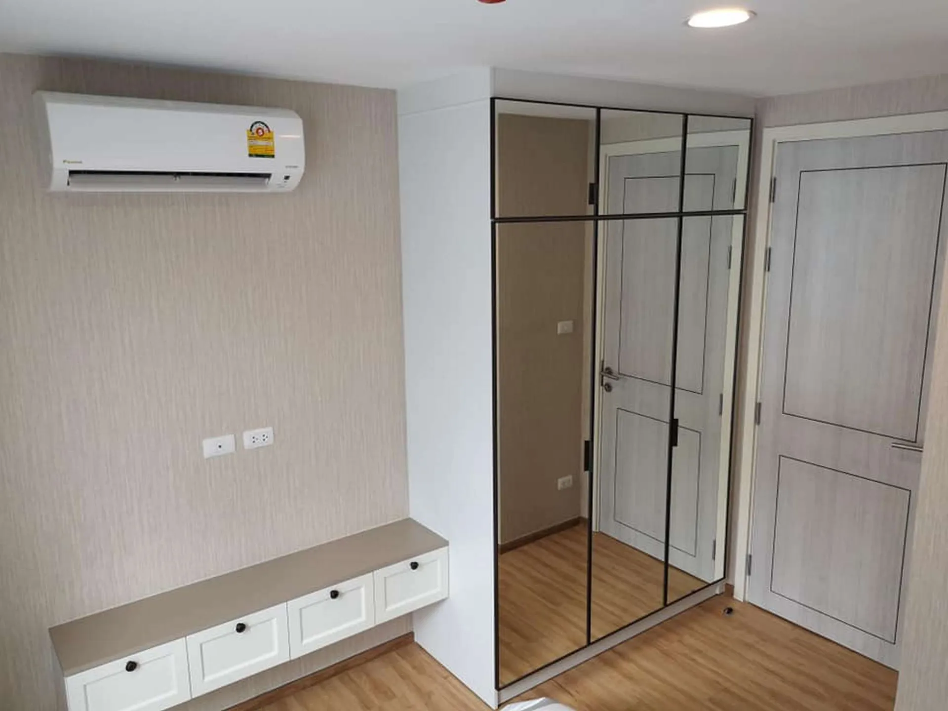 Property photos for Notting Hill The Exclusive Charoenkrung