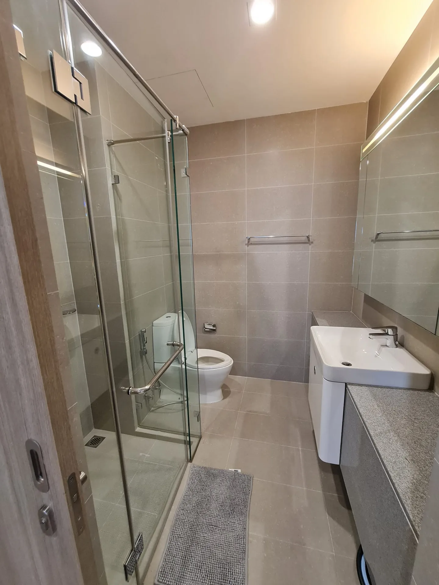 Property photos for Noble Ploenchit