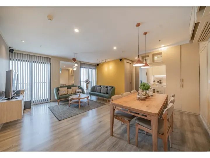 Property photos for Centric Ari Station