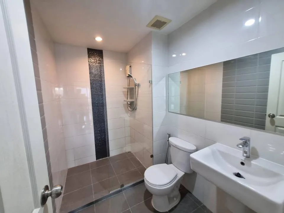 Property photos for Aspire Rama 9