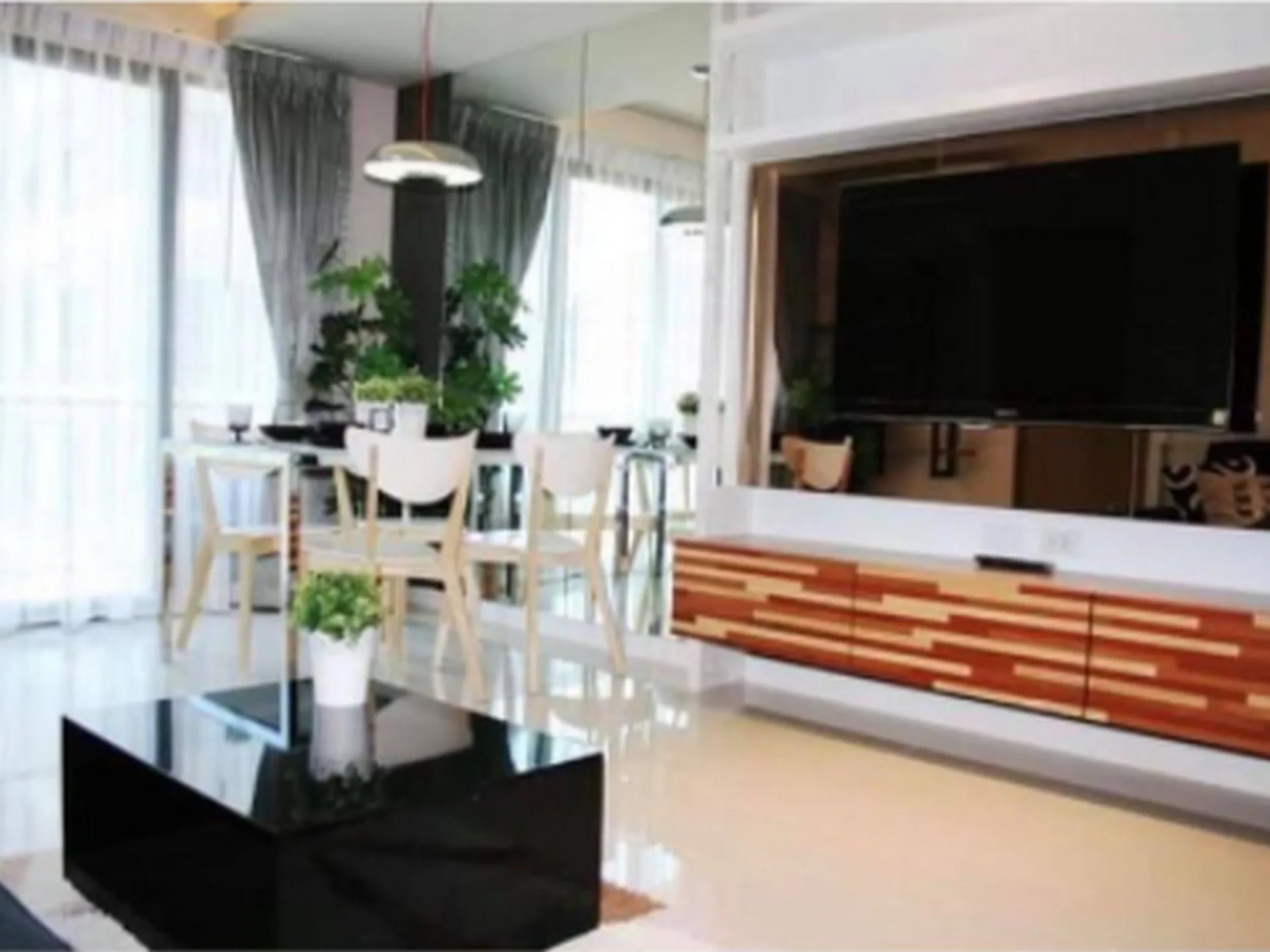 Property photos for Le Cote Sukhumvit 14