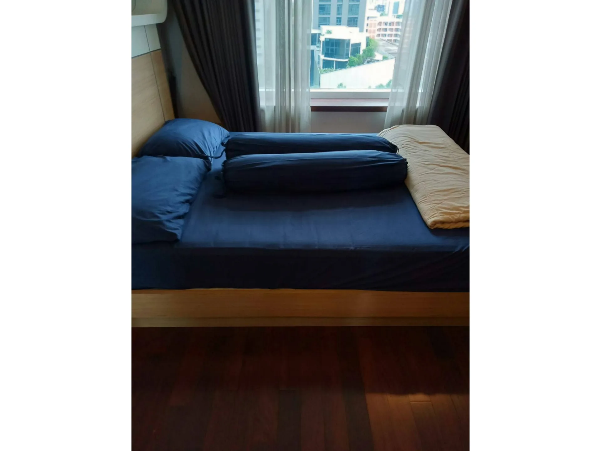 Property photos for Circle Condominium