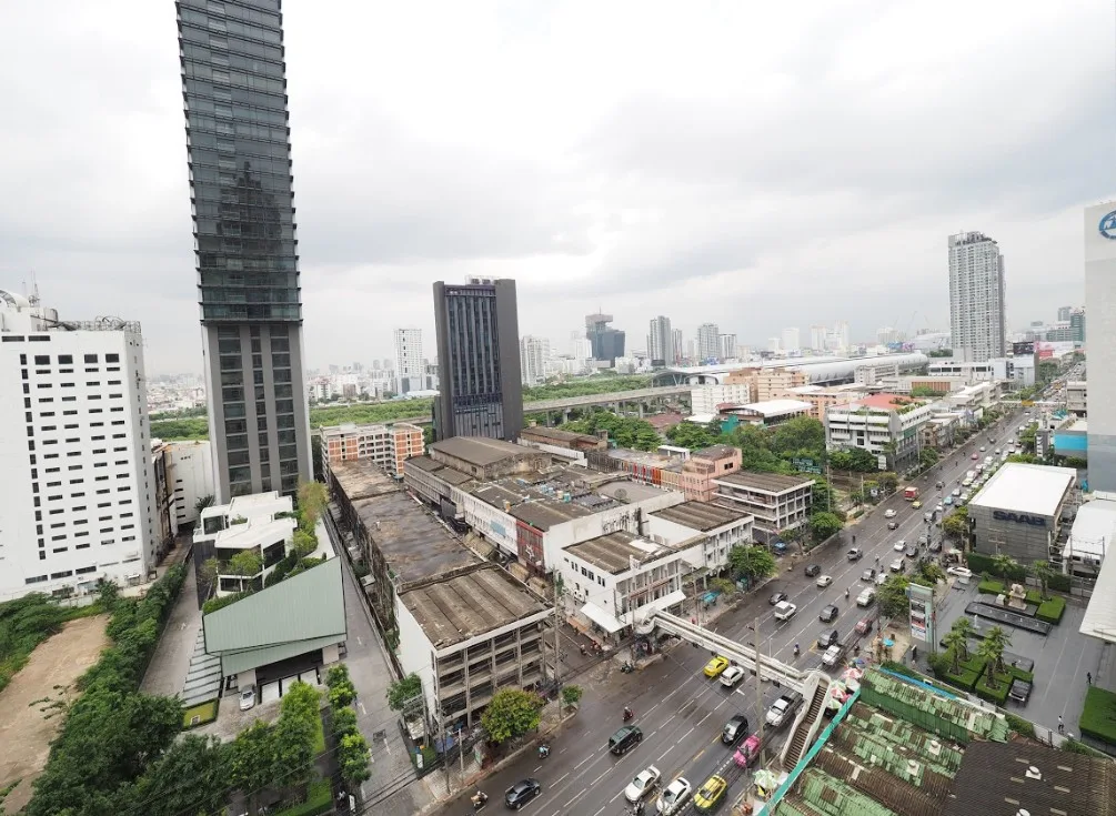 Property photos for Circle Condominium