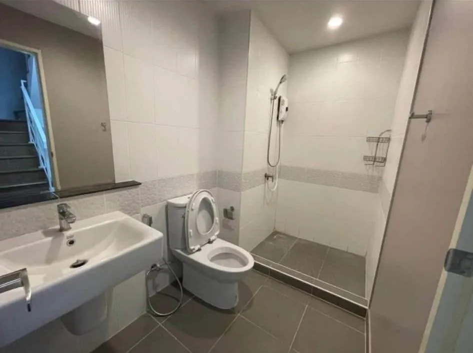 Property photos for Baan Klang Muang Ratchaphruek-sathorn