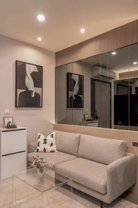 Property photos for The Room Sathorn - St.Louis