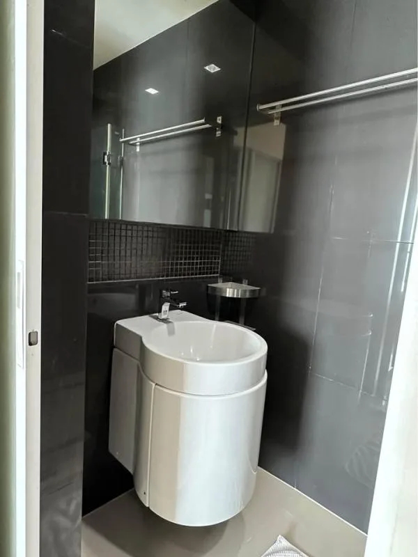 Property photos for Rhythm Phahol-Ari