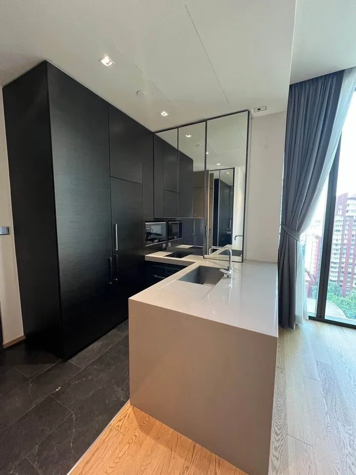Property photos for 28 Chidlom