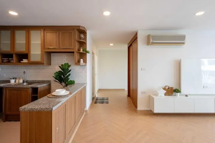 Property photos for Baan Siri Sathorn Suanplu