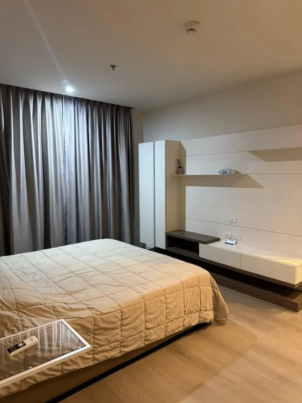 Property photos for The Room Sathorn - Taksin