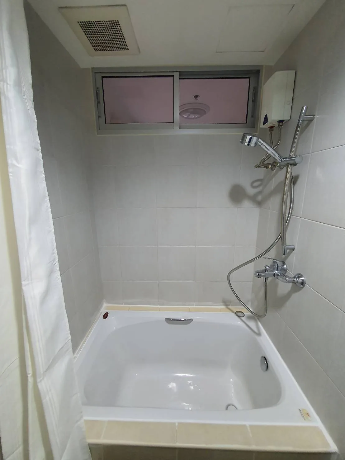 Property photos for Condo One X Sukhumvit 26