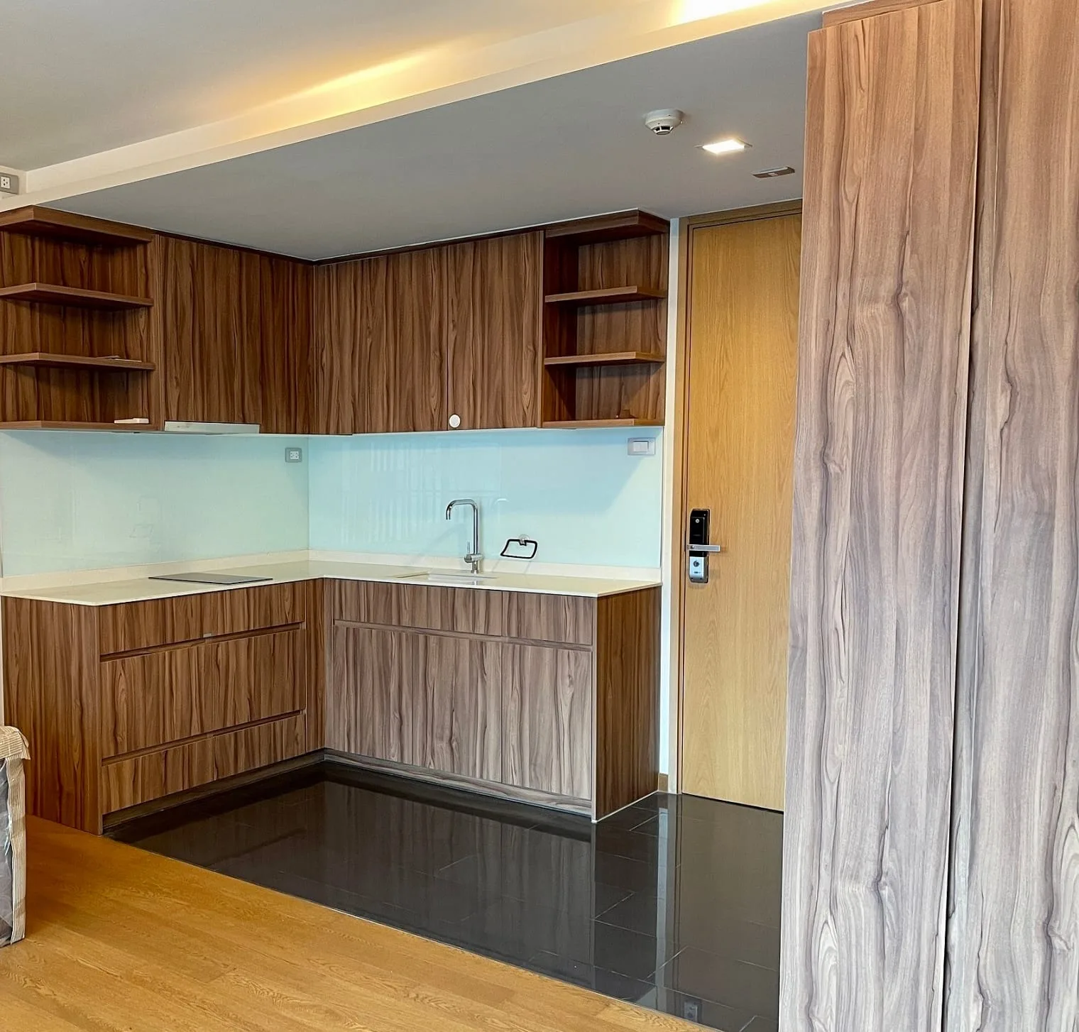 Property photos for Via 31