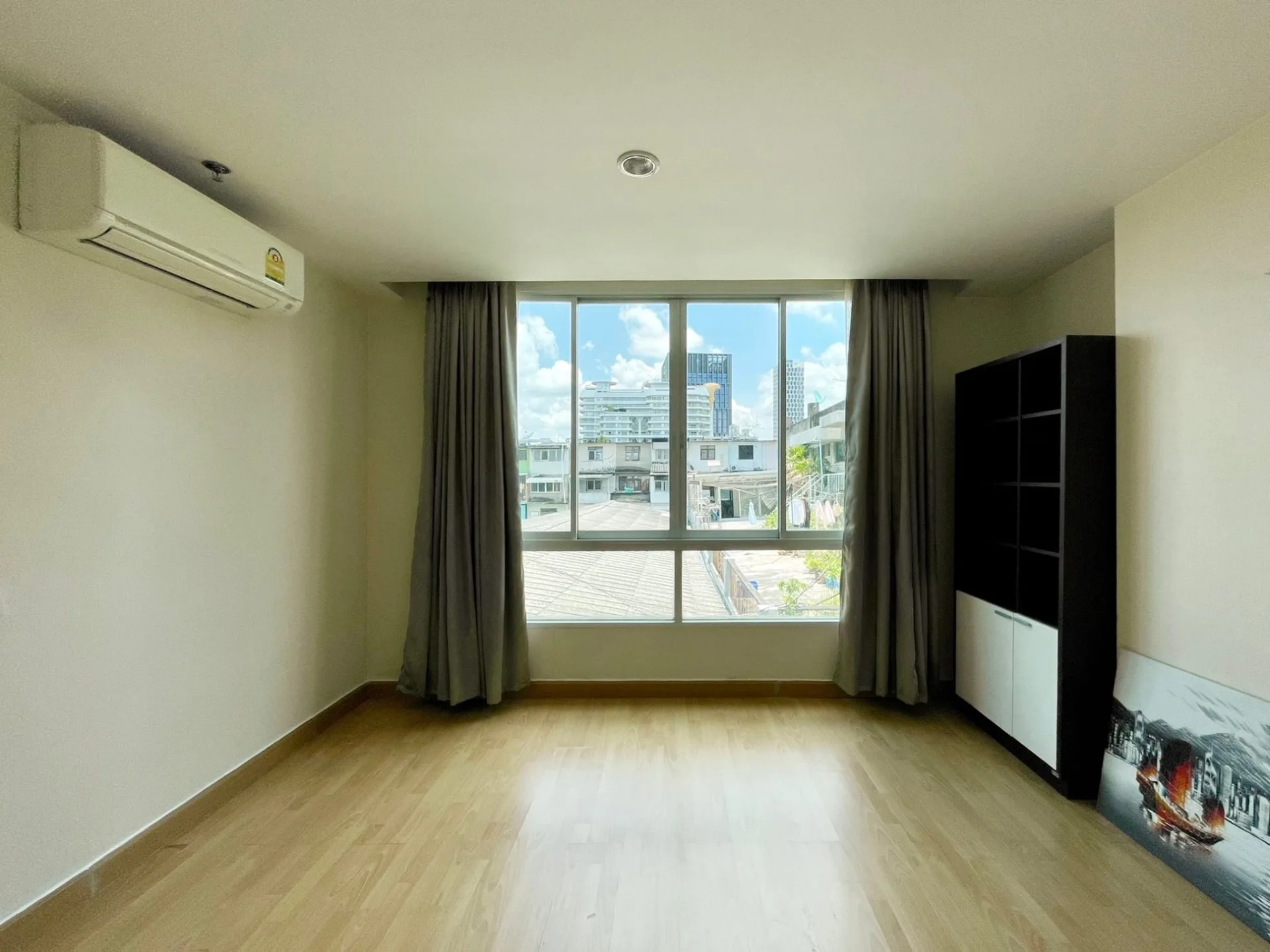 Property photos for Symphony Sukhumvit