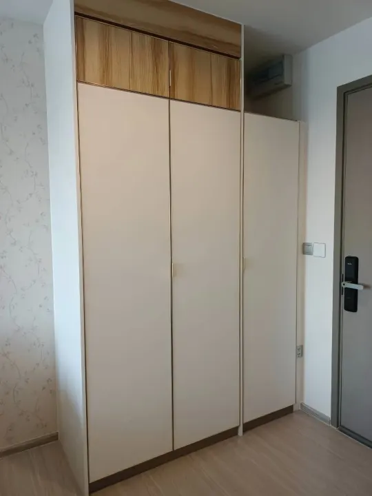 Property photos for Life Asoke Hype